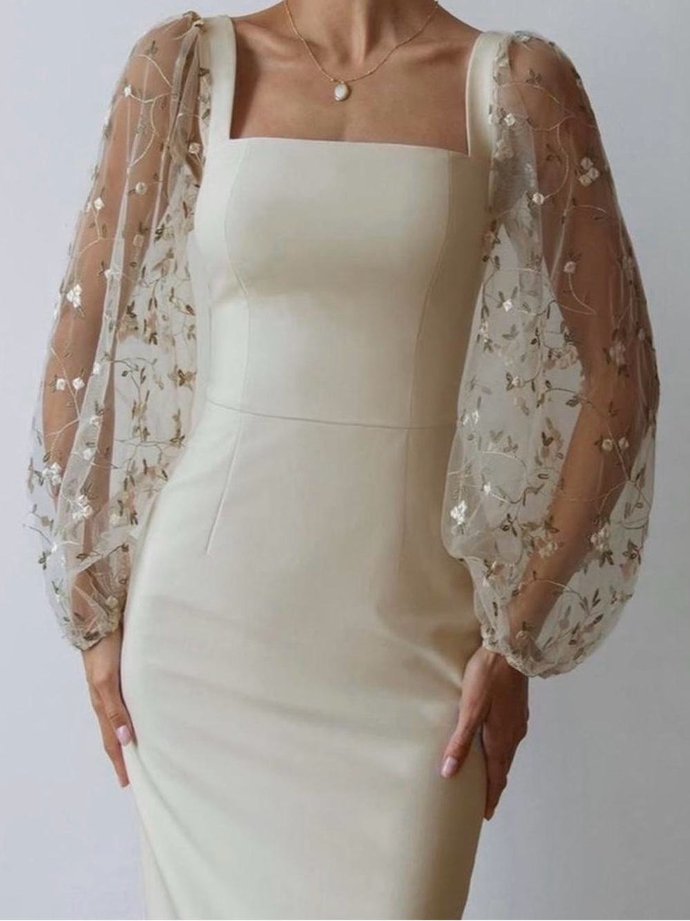 Lichi cream dress w/ sheer puffed floral sleeves